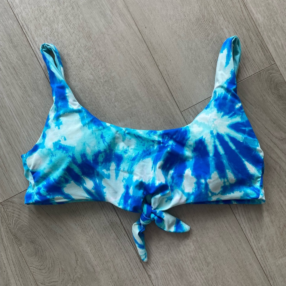 Ardene tie dye swim top size M